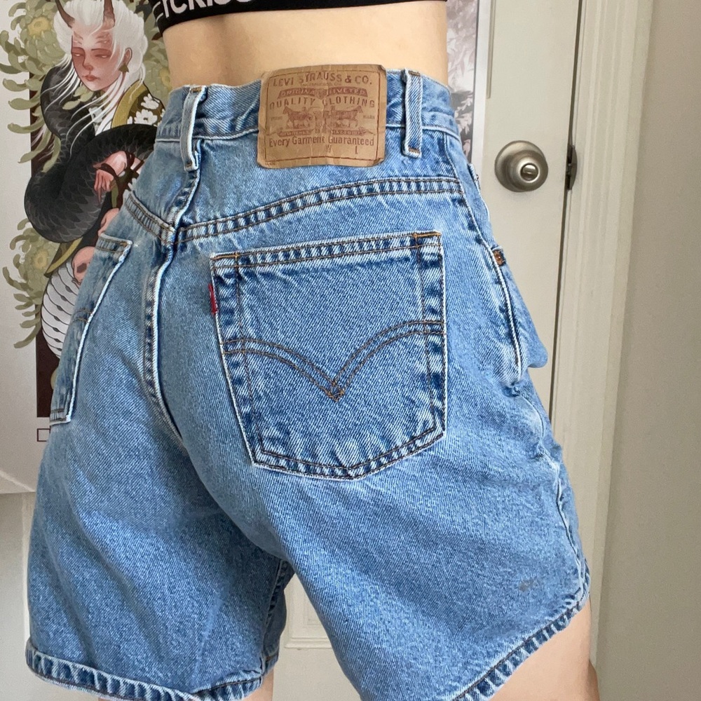 Levi’s vintage longline hightwaisted shorts